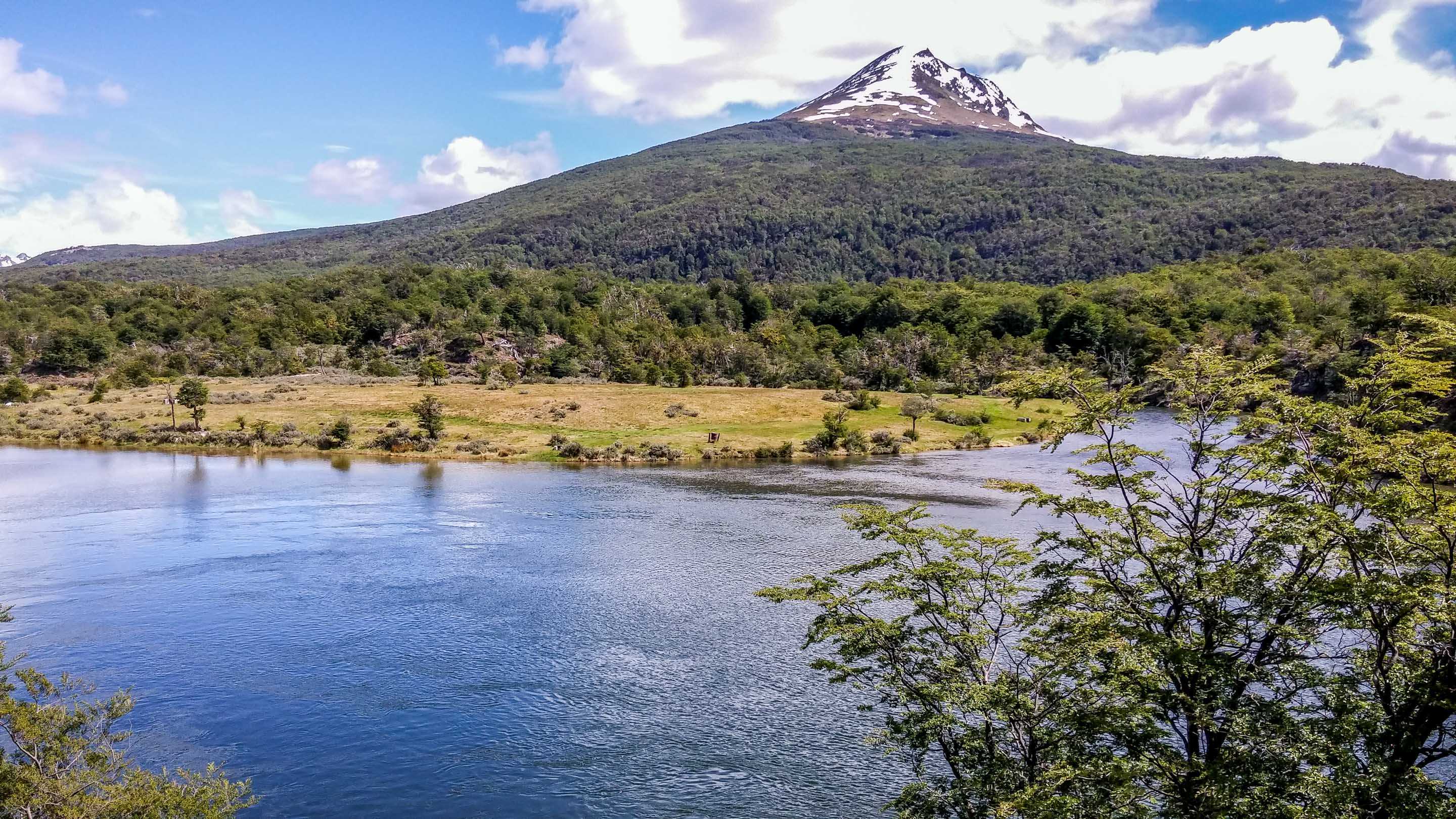 Hotel tierra del fuego  отель