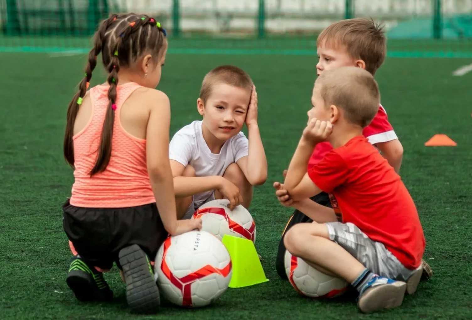 Куда отдать ребенка в 3 года: кружки для детей от 3 лет, секции для детей с 3 лет