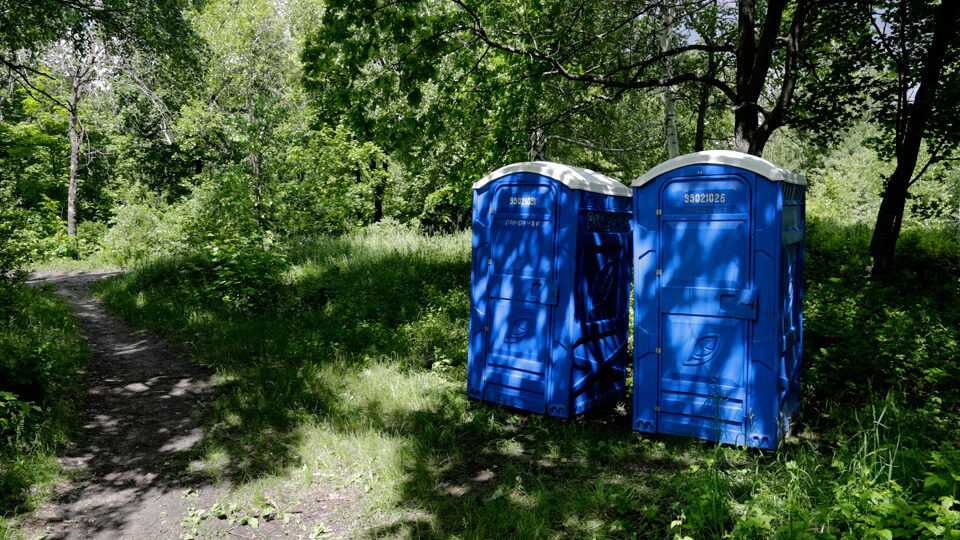 Как выбрать биотуалет ? для частного дома — топ-12 лучших моделей, обзор, цены + отзывы