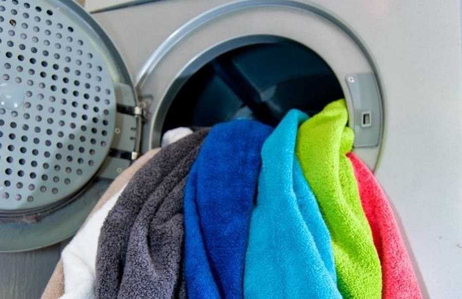 Как стирать махровые полотенца, чтобы они оставались мягкими?