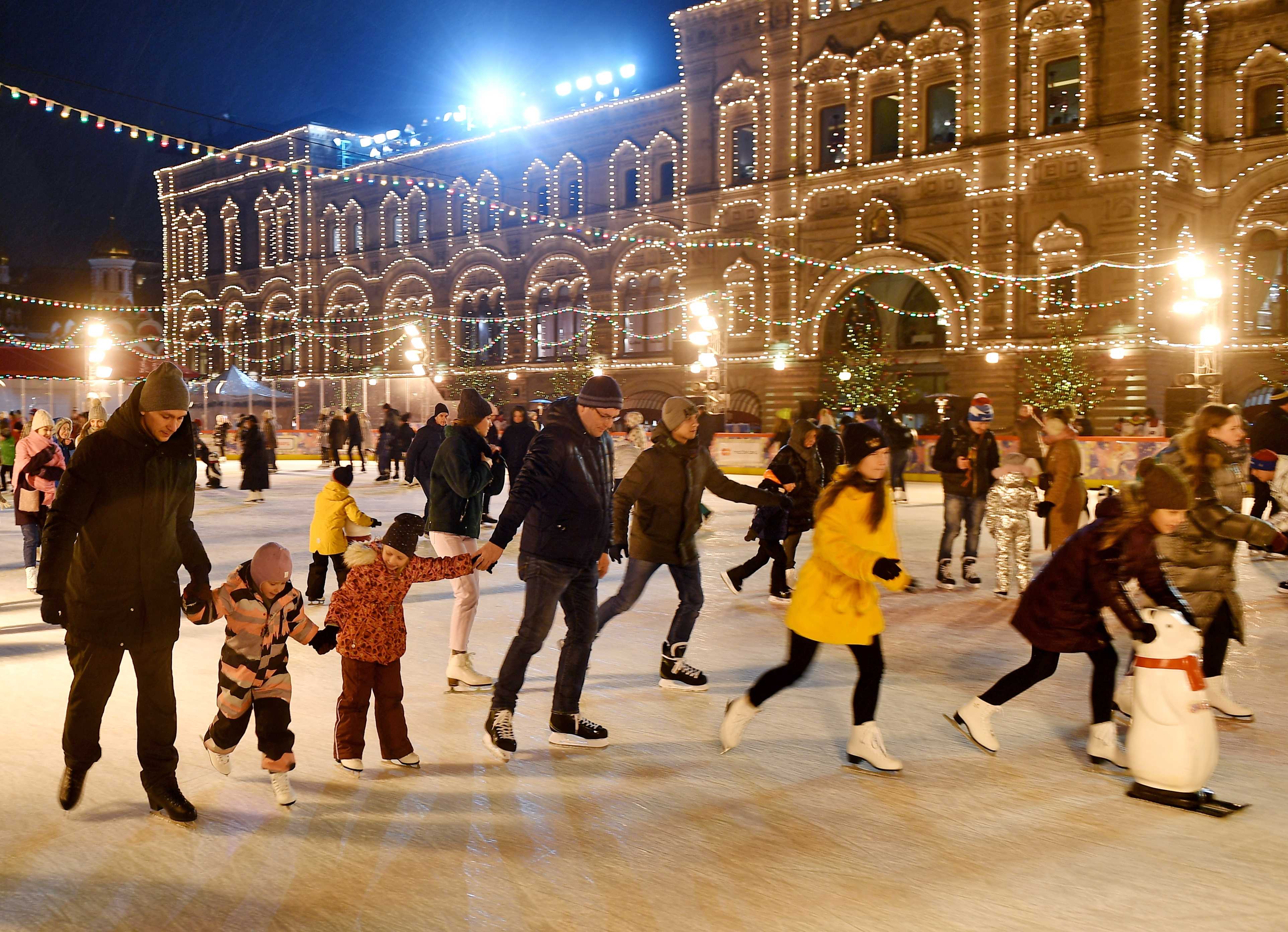 Где бесплатно кататься на коньках в москве: обзор parkseason