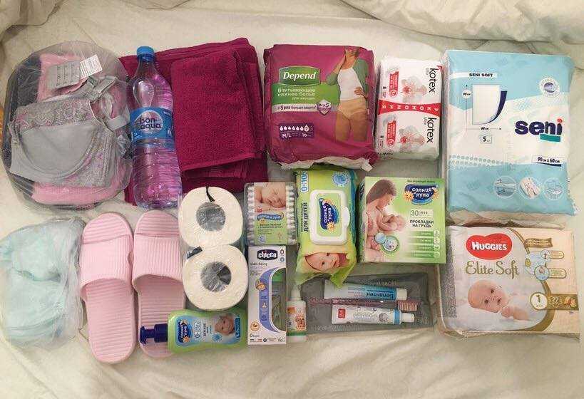 Собираем сумку в роддом: список вещей от huggies