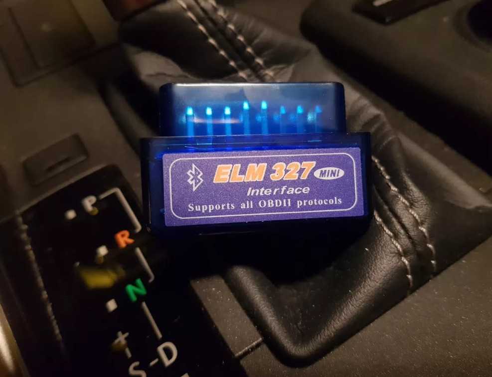 Адаптер elm327 bluetooth для диагностики авто