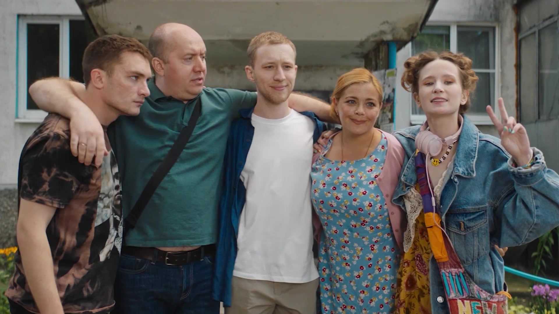 Новые русские комедийные сериалы 2022 года списком смотреть или скачать бесплатно на русском
